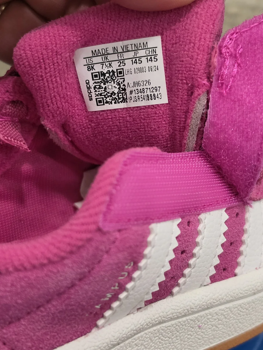 adidas Originals Campus 00s Kids lifestyle sneaker Size 8K